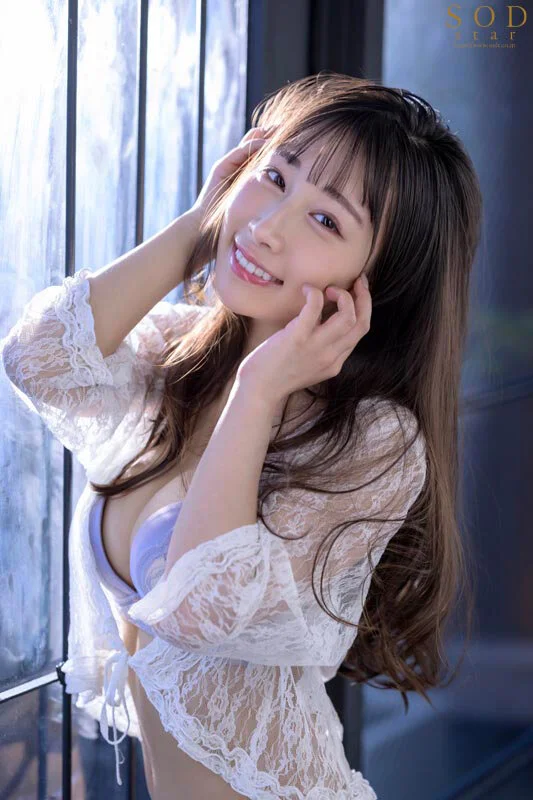斉藤帆夏 水着姿のプロフィール画像
