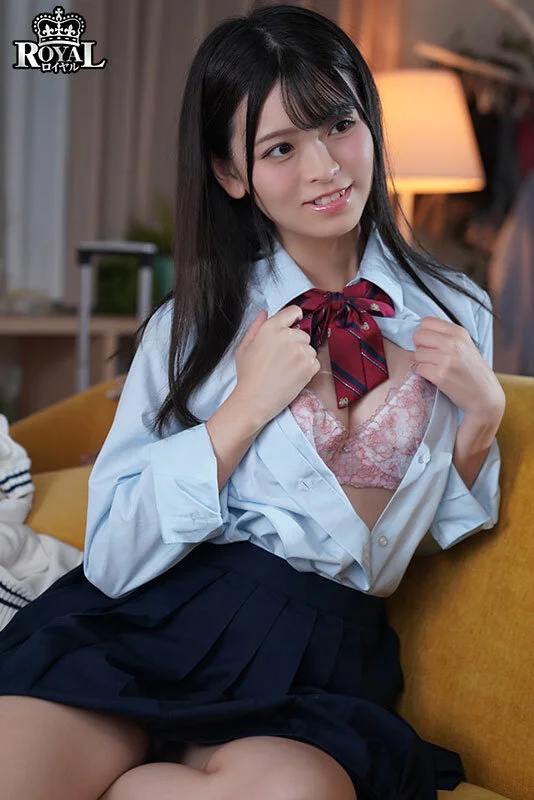 杏ここ 制服姿のプロフィール画像