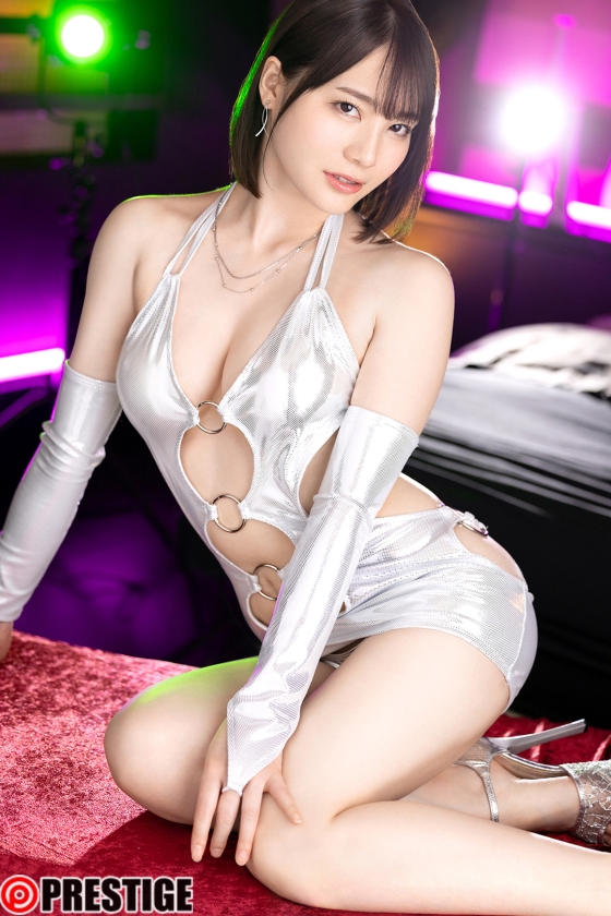 鈴村あいりのプロフィール:透明感あふれる美人顔と清楚な雰囲気が魅力のレジェンド女優